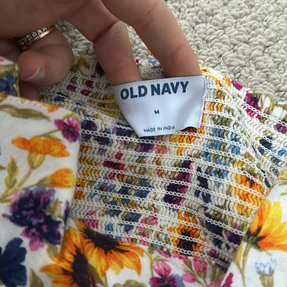 Floral Flowy Top - Picture 5 of 5